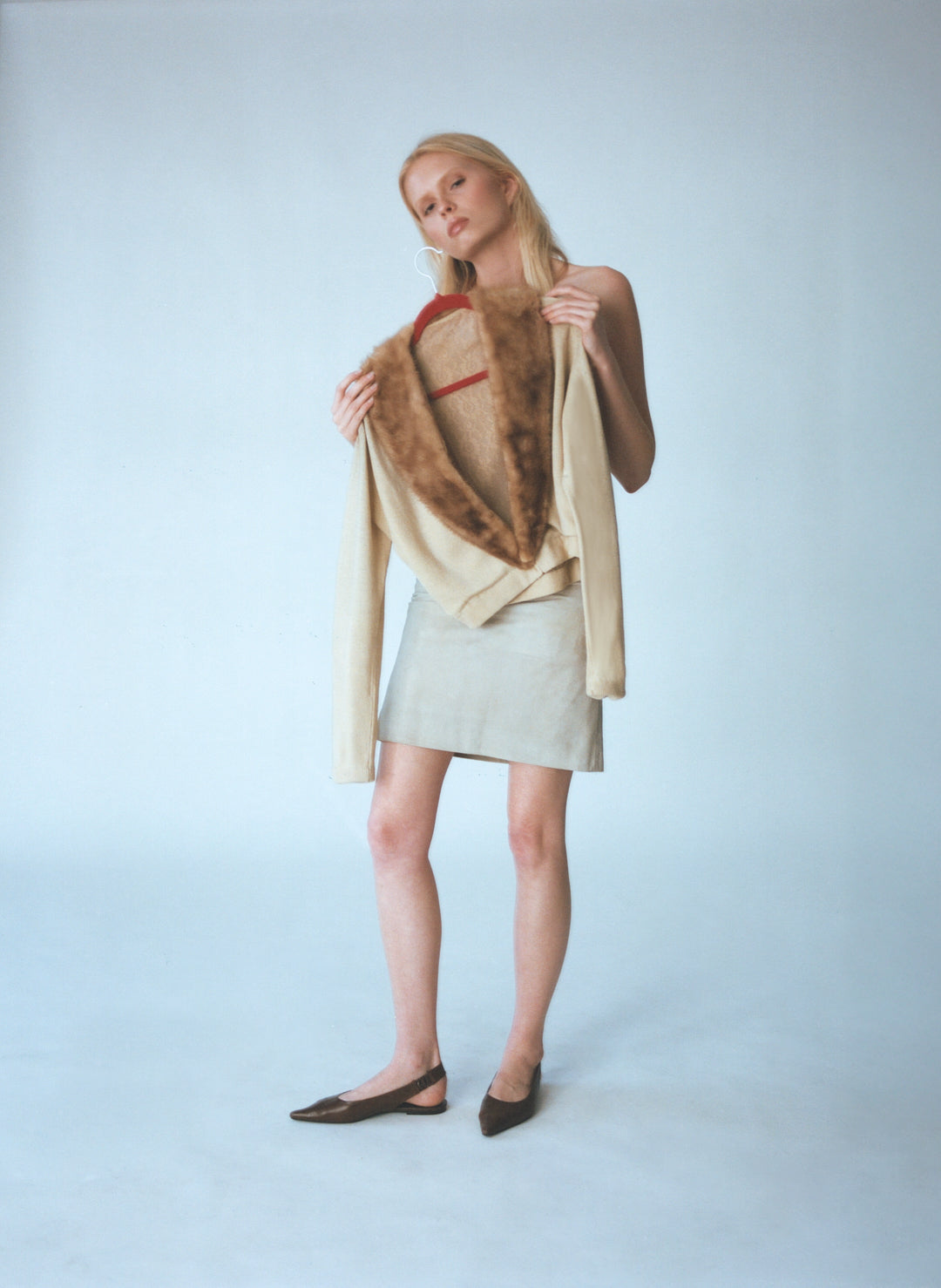 Unsigned Cream Fur Trim Cardigan